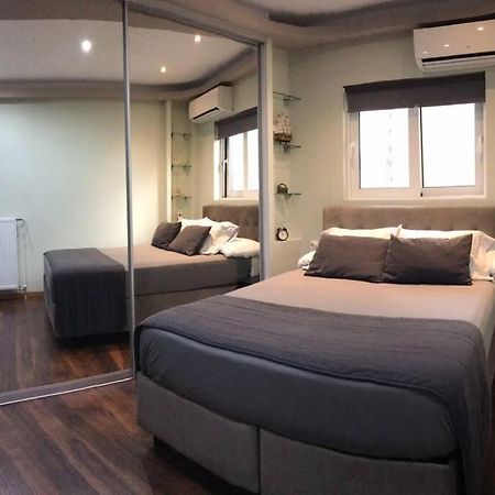 Finer Things Flisvos Beach Condo In Palaio Faliro أثينا المظهر الخارجي الصورة