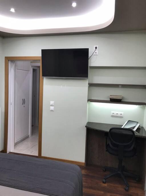 Finer Things Flisvos Beach Condo In Palaio Faliro أثينا المظهر الخارجي الصورة