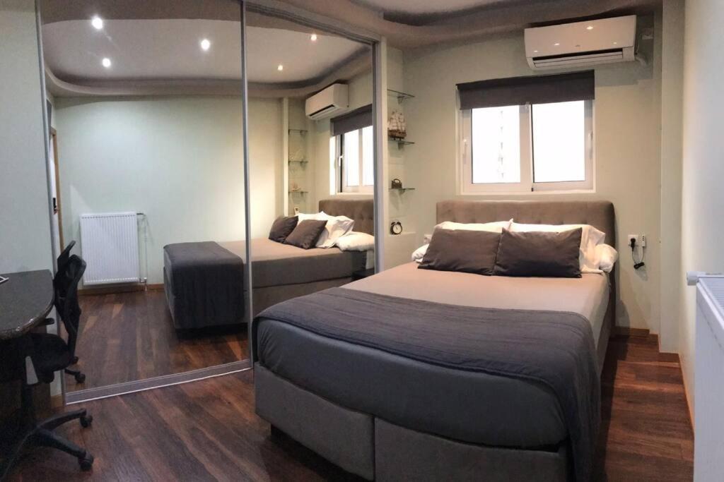 Finer Things Flisvos Beach Condo In Palaio Faliro أثينا المظهر الخارجي الصورة