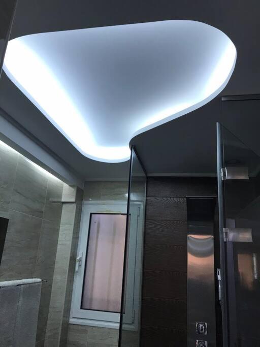 Finer Things Flisvos Beach Condo In Palaio Faliro أثينا المظهر الخارجي الصورة