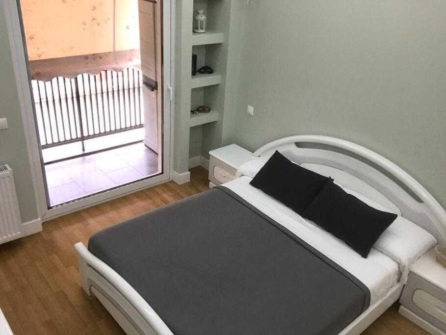 Finer Things Flisvos Beach Condo In Palaio Faliro أثينا المظهر الخارجي الصورة